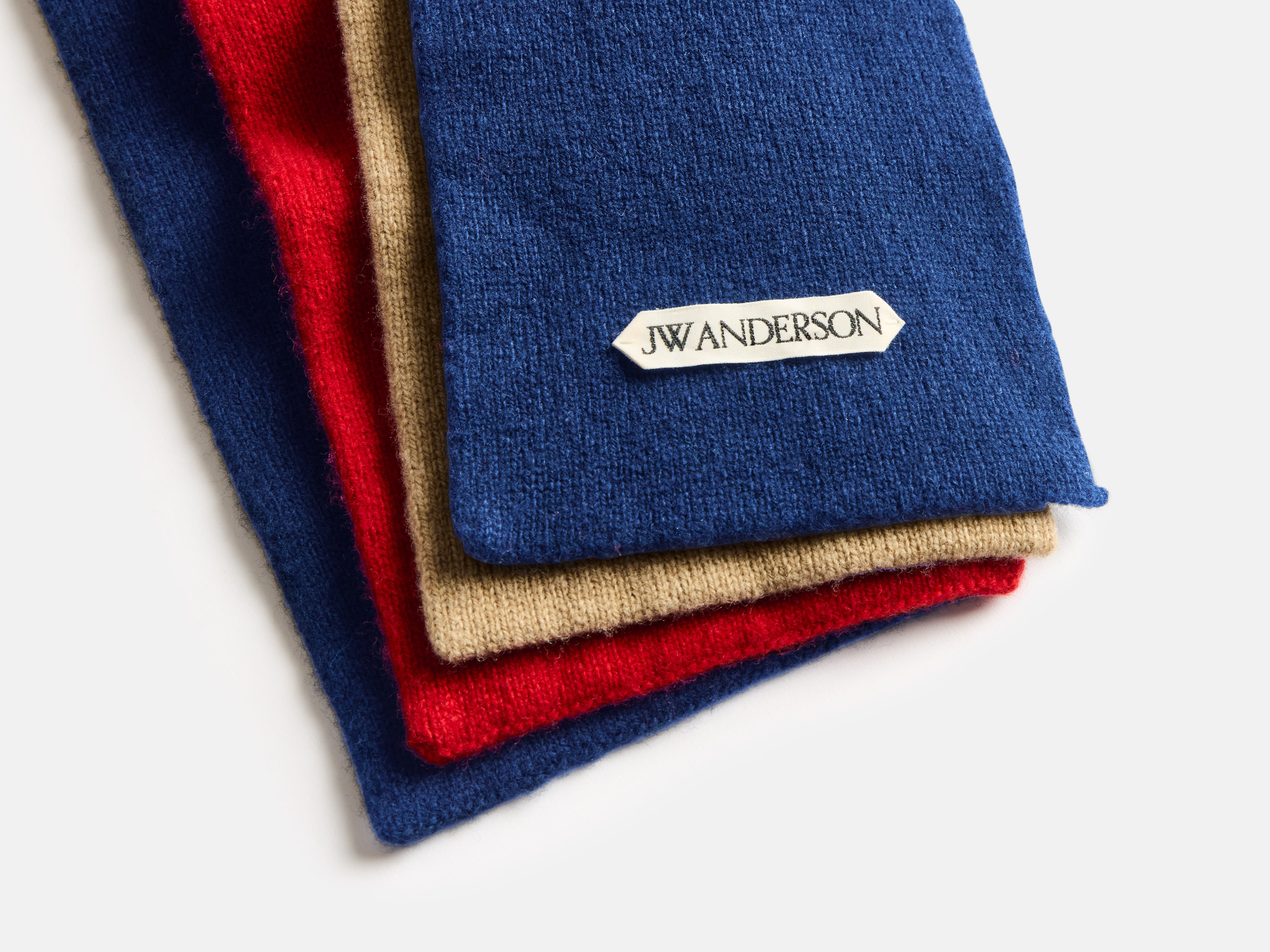 FOUR-WAY FASTENED SCARF IN BLUE - 4