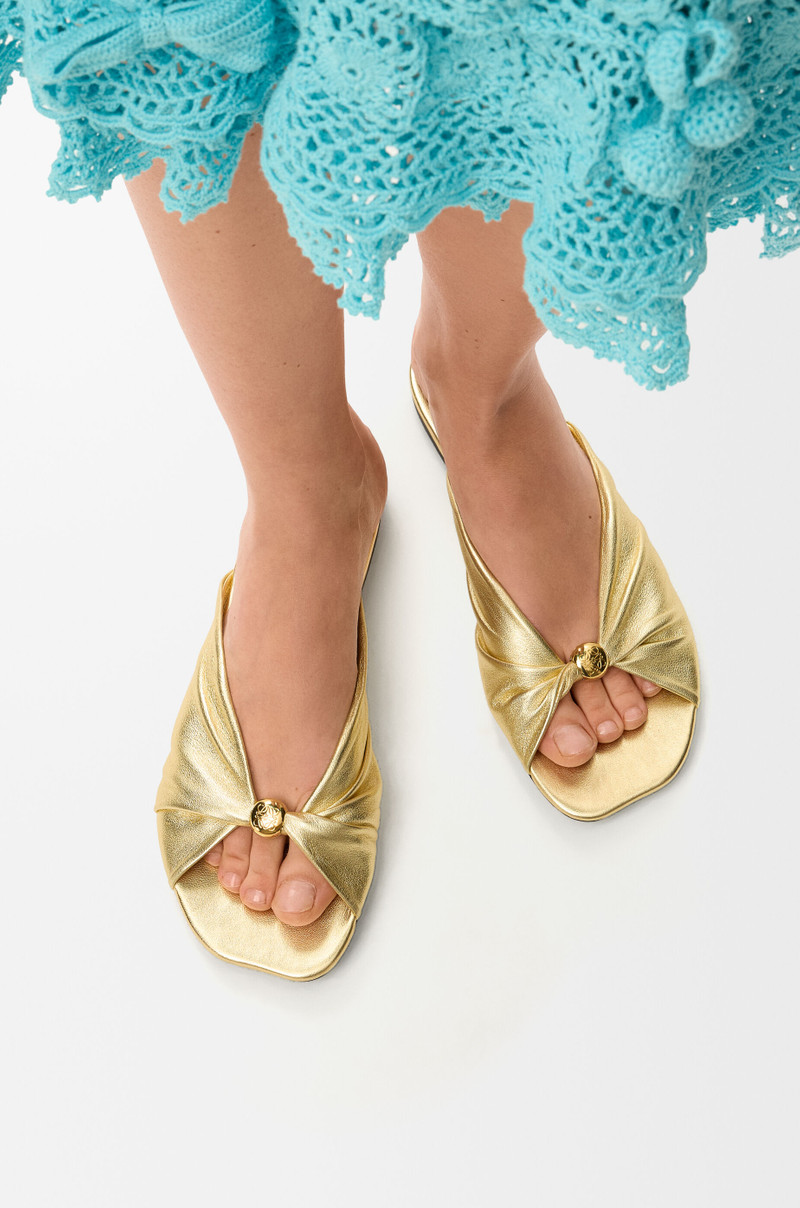 Loewe Pebble Soft slide in laminated lambskin outlook