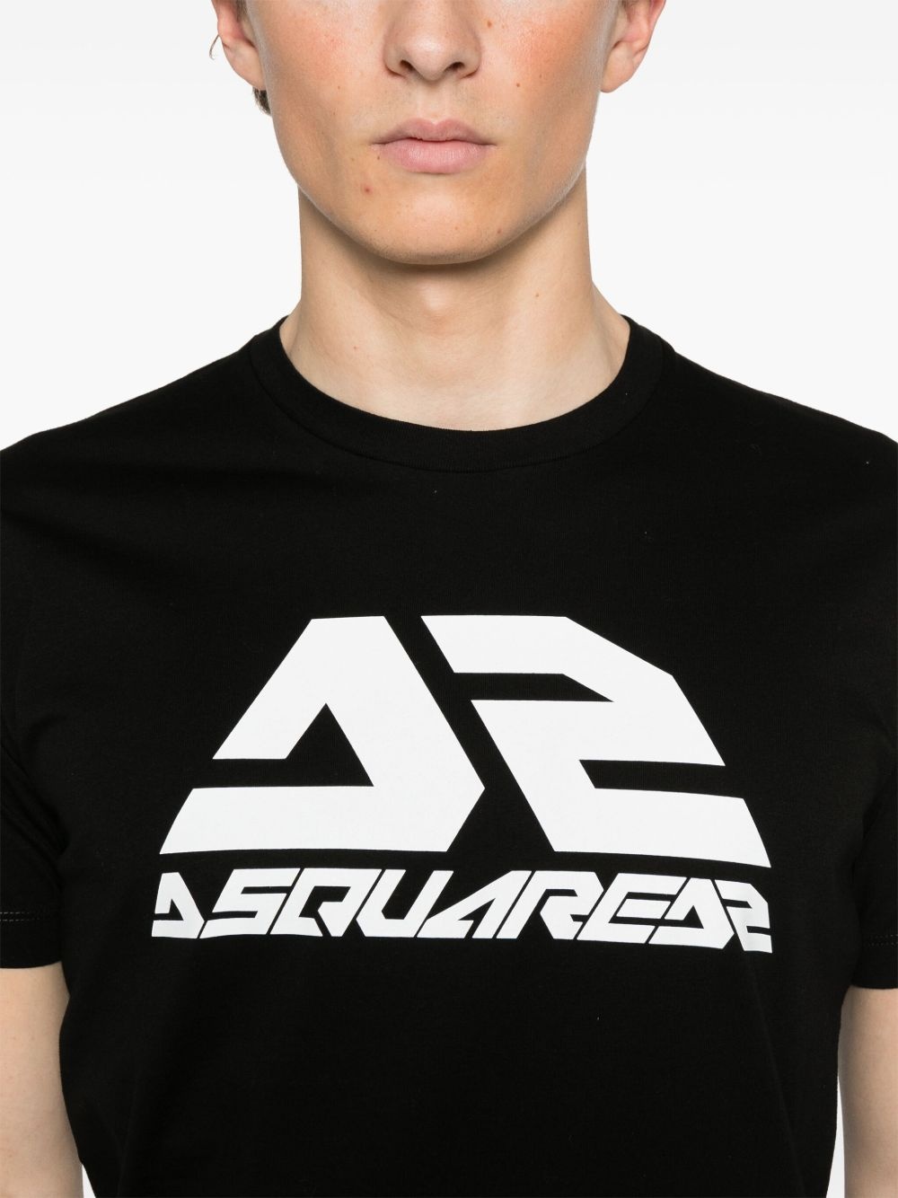 logo-print T-shirt - 4