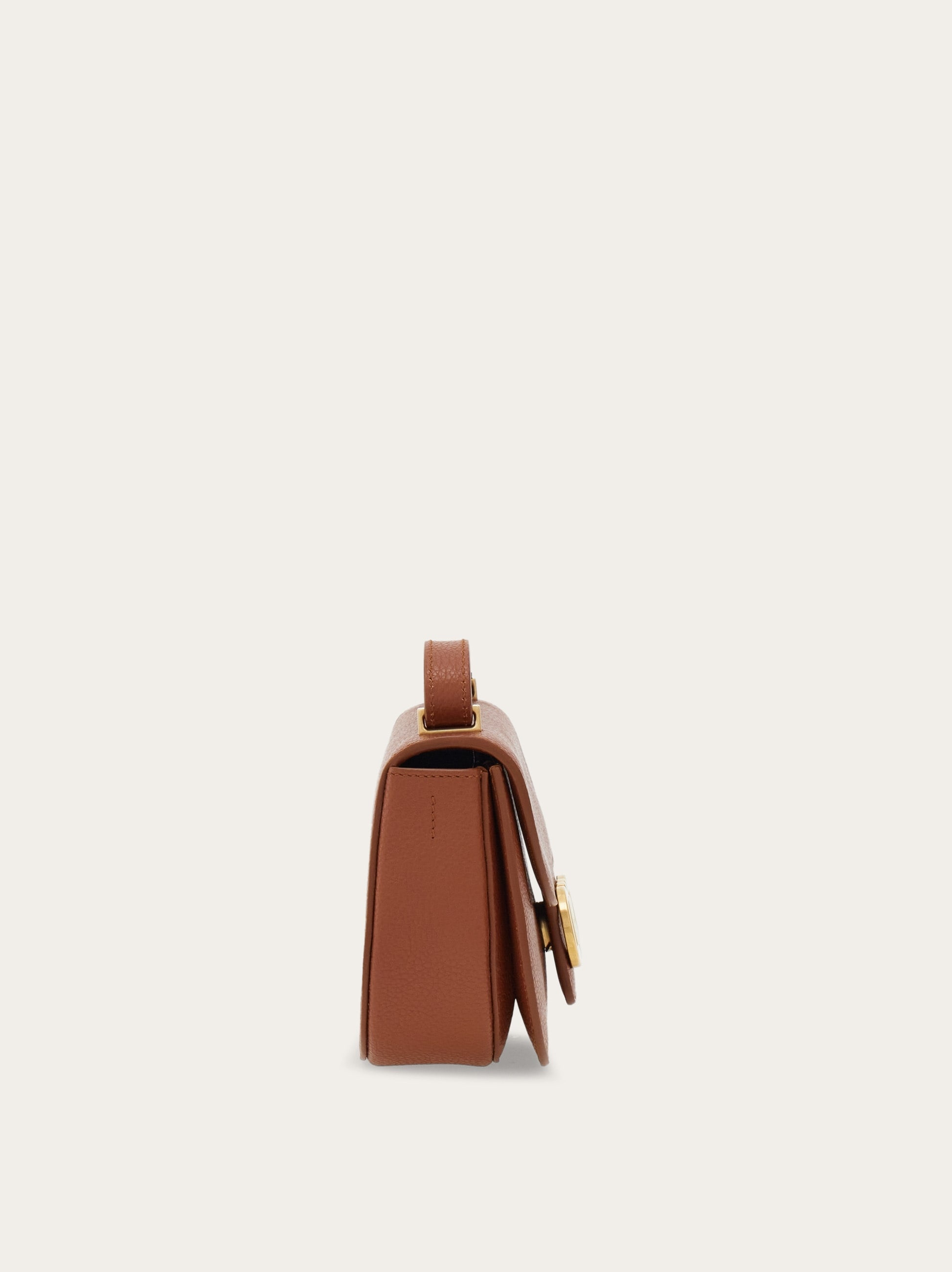 【FERRAGAMO】Double Gancini mini crossbody bag FERRAGAMO Double Gancini mini crossbody bag | REVERSIBLE