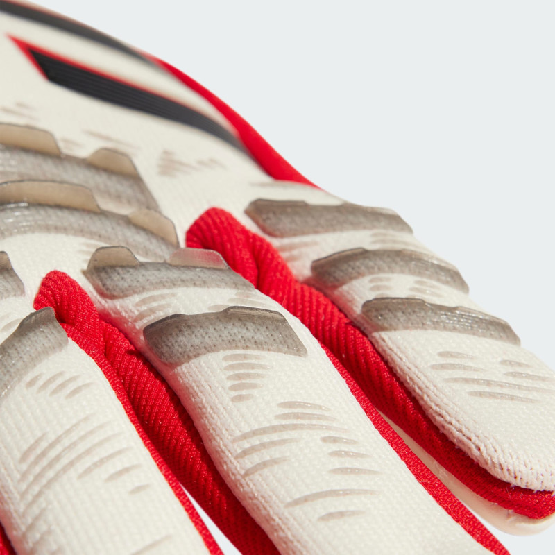 adidas Predator Pro Goalkeeper Gloves outlook