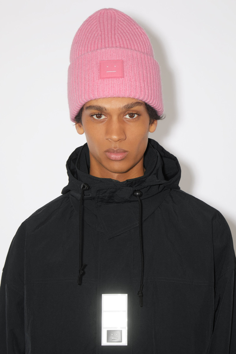 Large face logo beanie - Bubble Pink 3