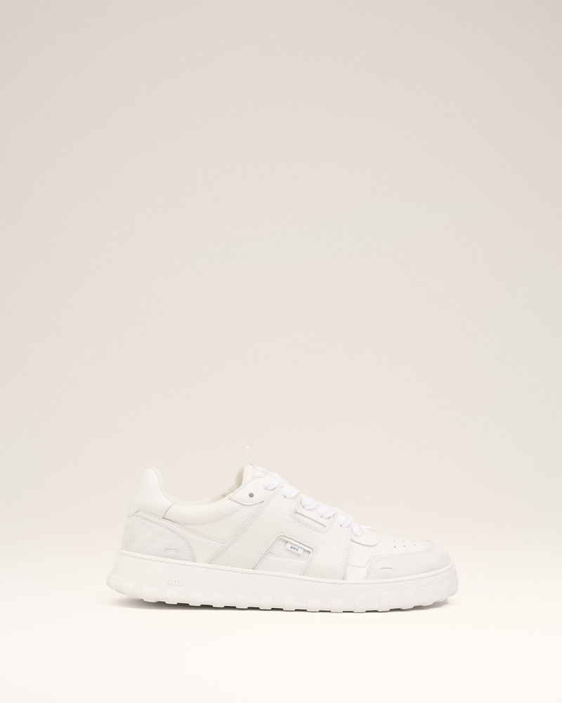 화이트 SMOOTH LEATHER LOW TOP A WALK SNEAKERS 1