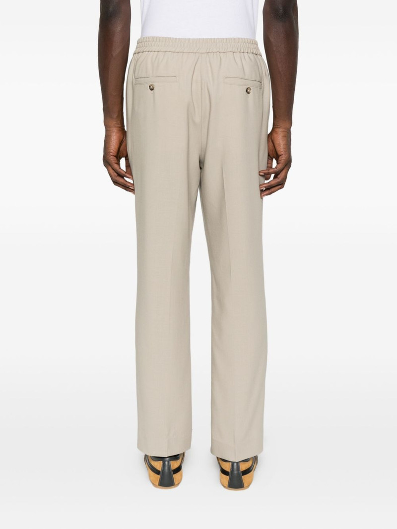 elastic-waist pants 4