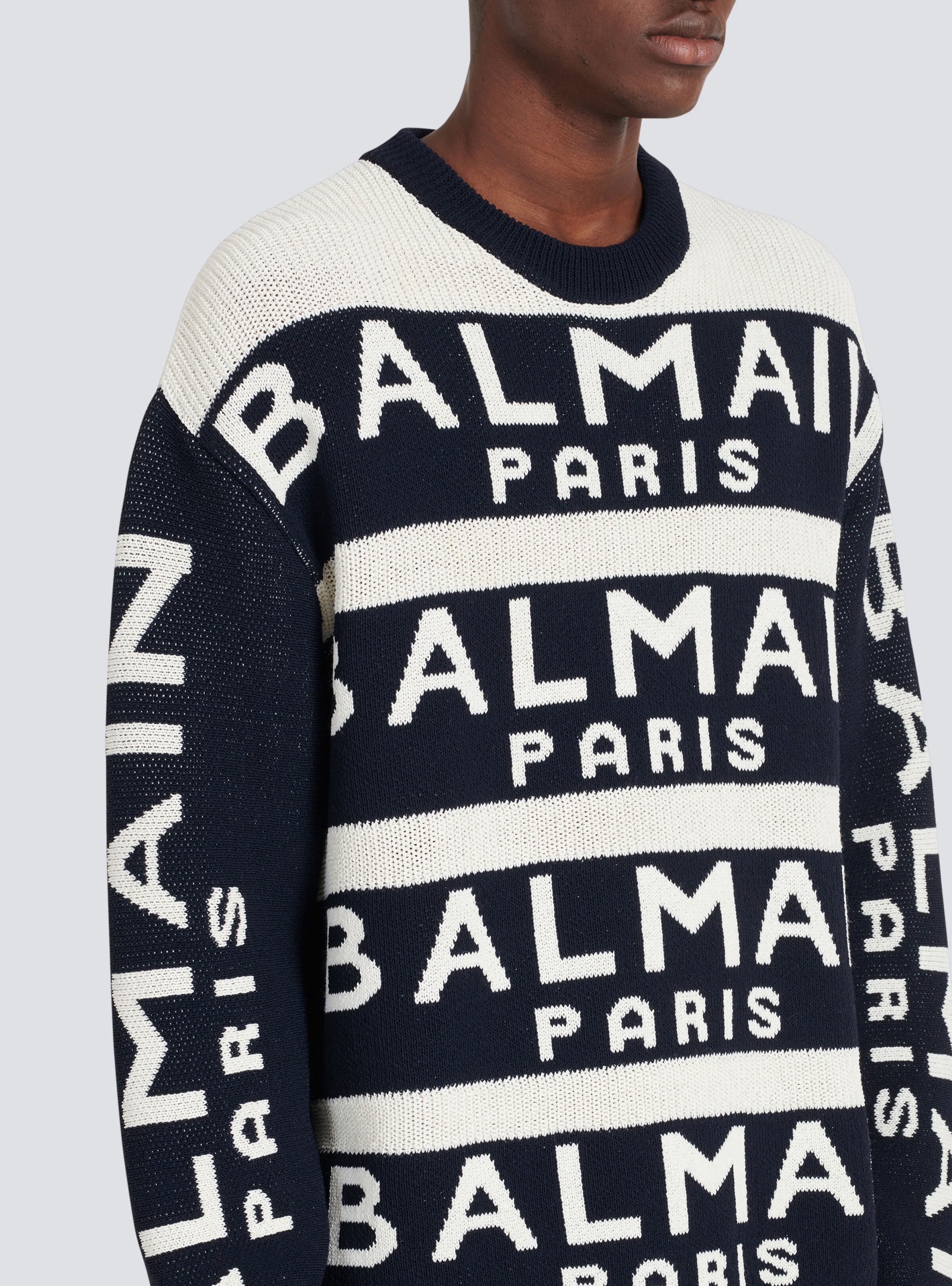 Sweater embroidered with Balmain Paris logo - 7