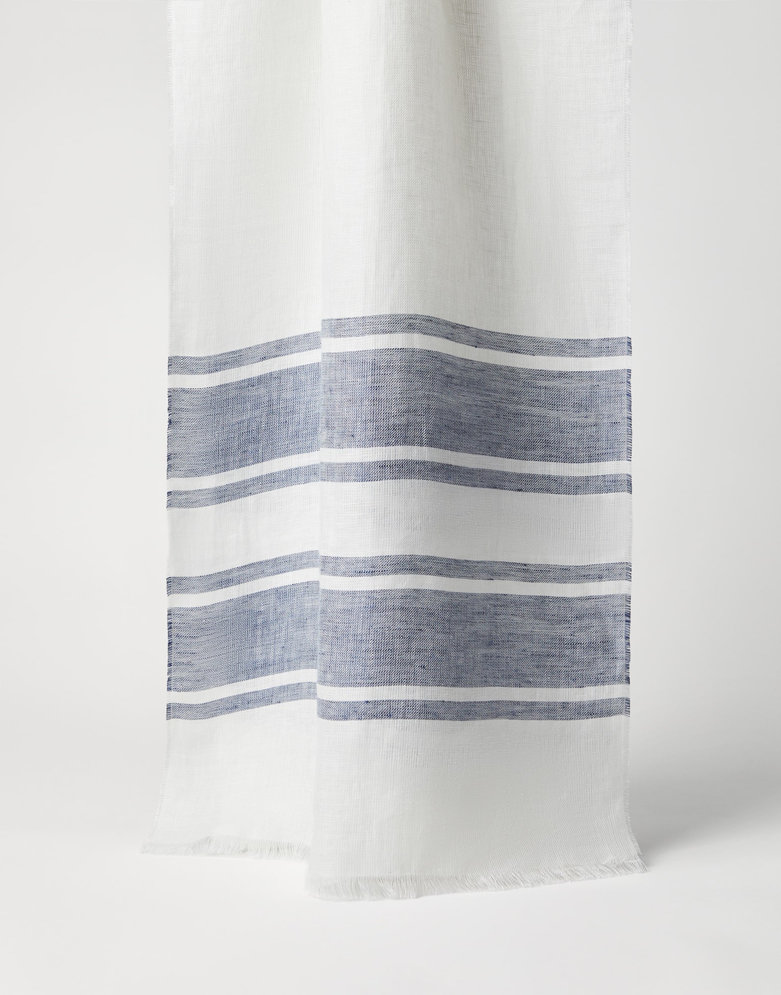 Linen batavia scarf with stripes - 1