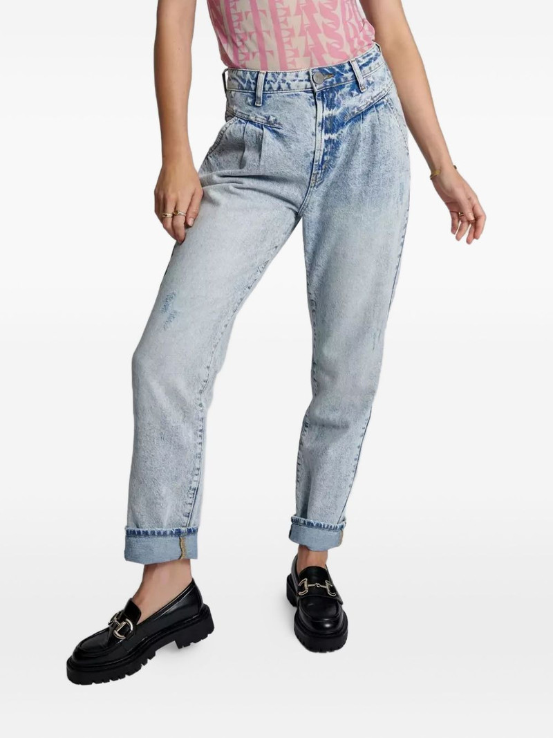 button-fastening jeans 4