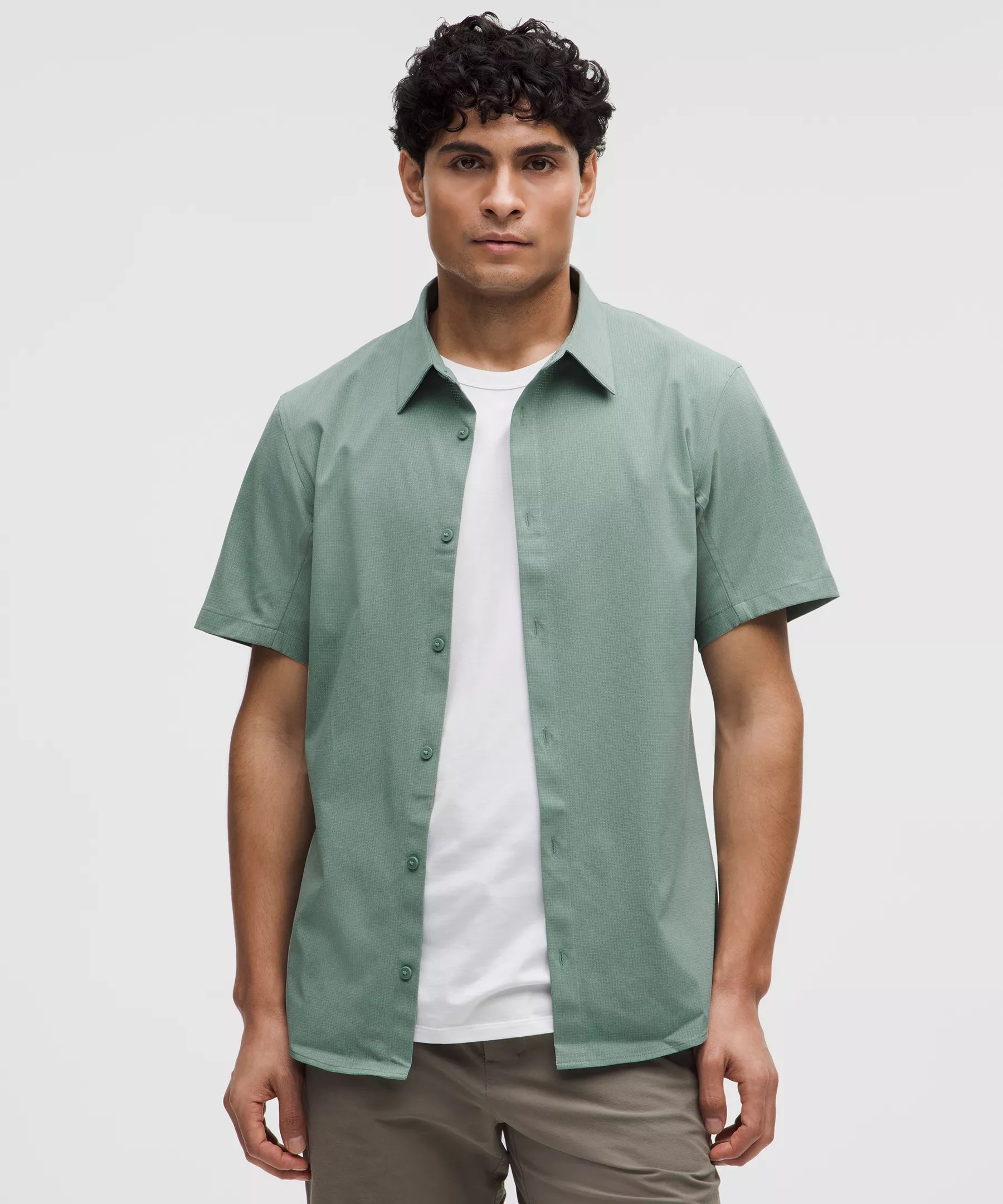 Airing Easy Short-Sleeve Shirt - 1