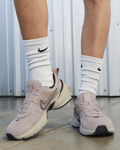 Nike Nike V2K Run Shoes outlook