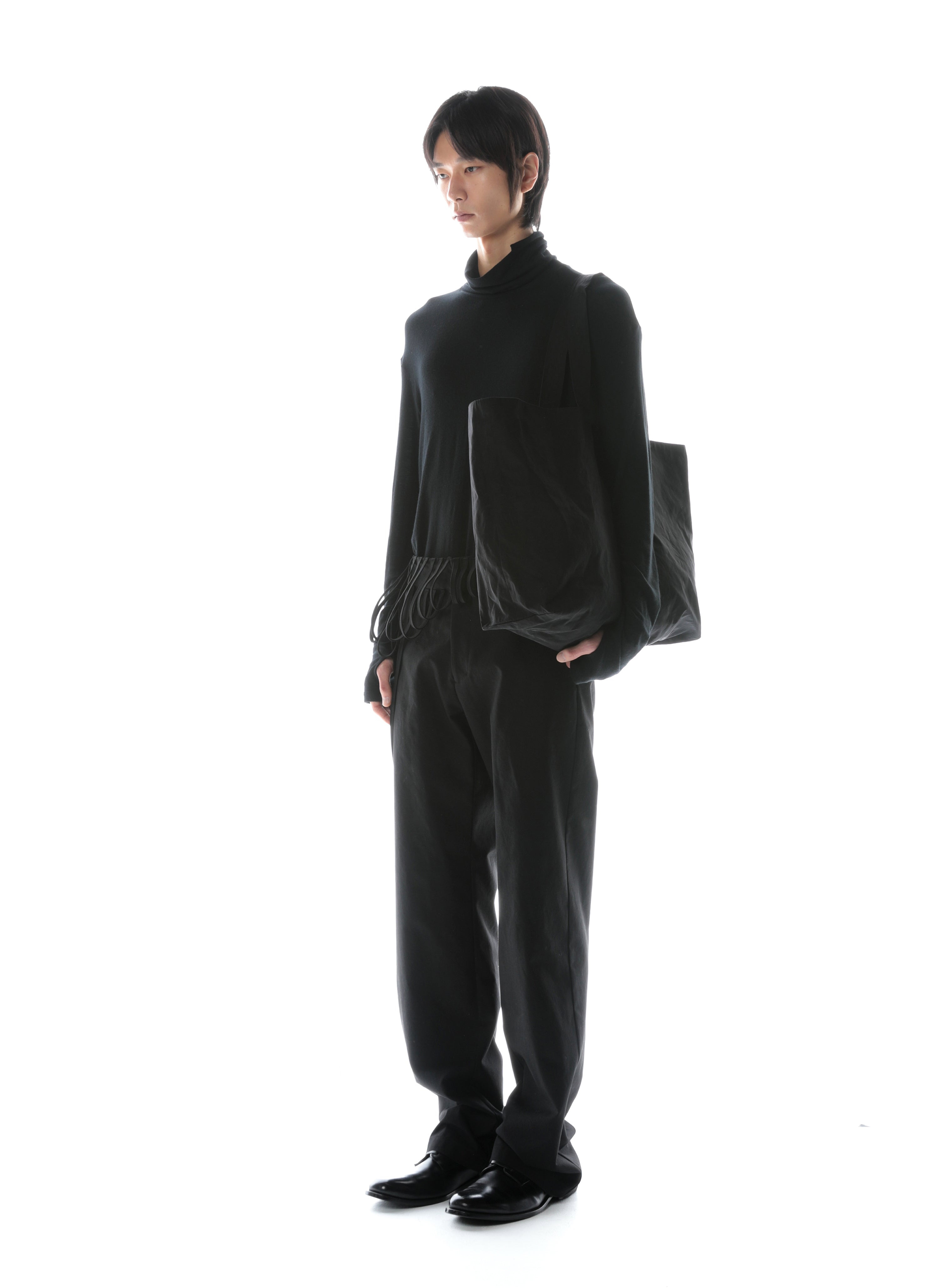 LOOPING TROUSERS
( - 3