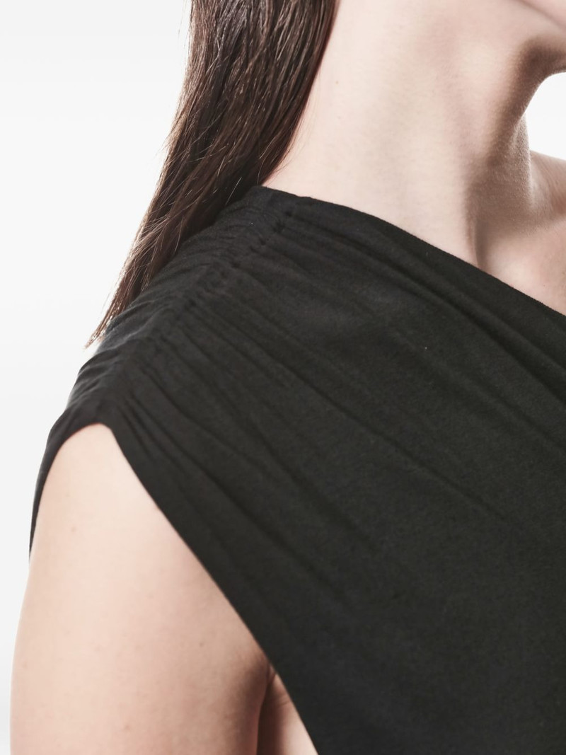 one-shoulder dress 4