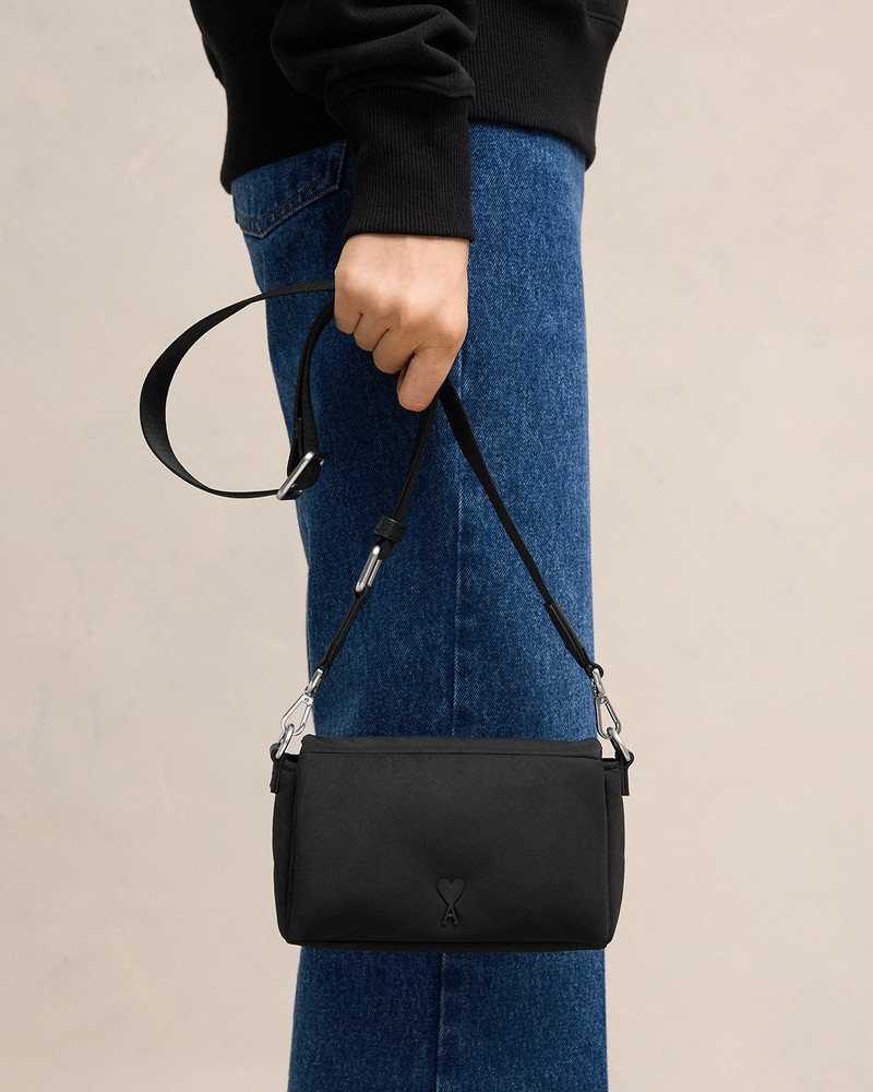 AMI Paris AMI DE COEUR LUNCH BOX BAG outlook