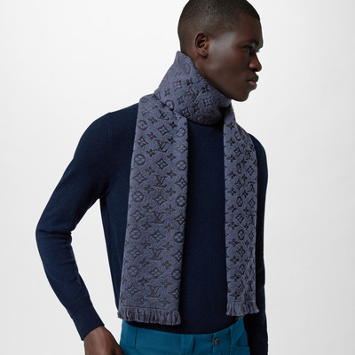 Louis Vuitton Monogram Classic scarf outlook