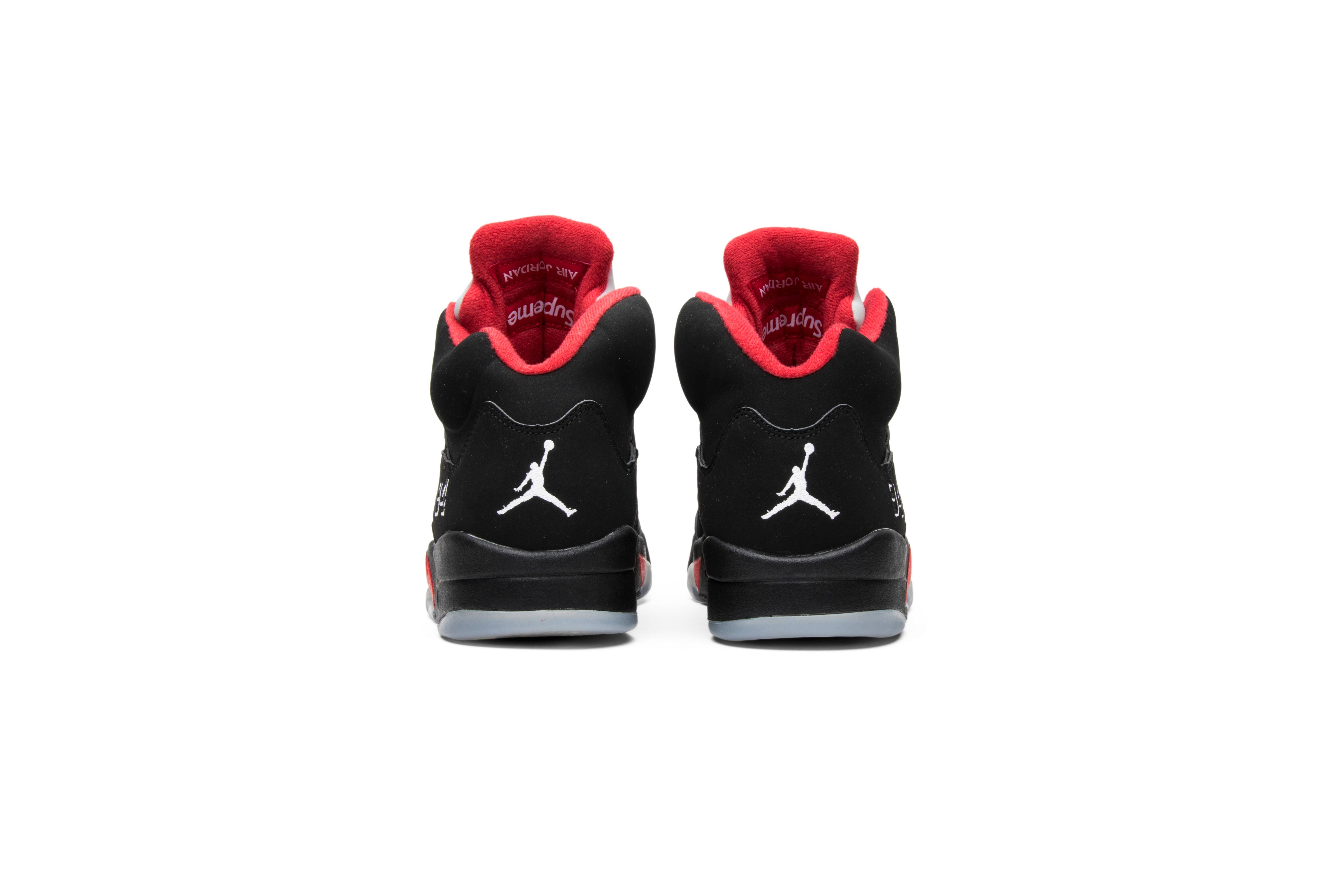 Supreme x Air Jordan 5 Retro 'Black' - 6