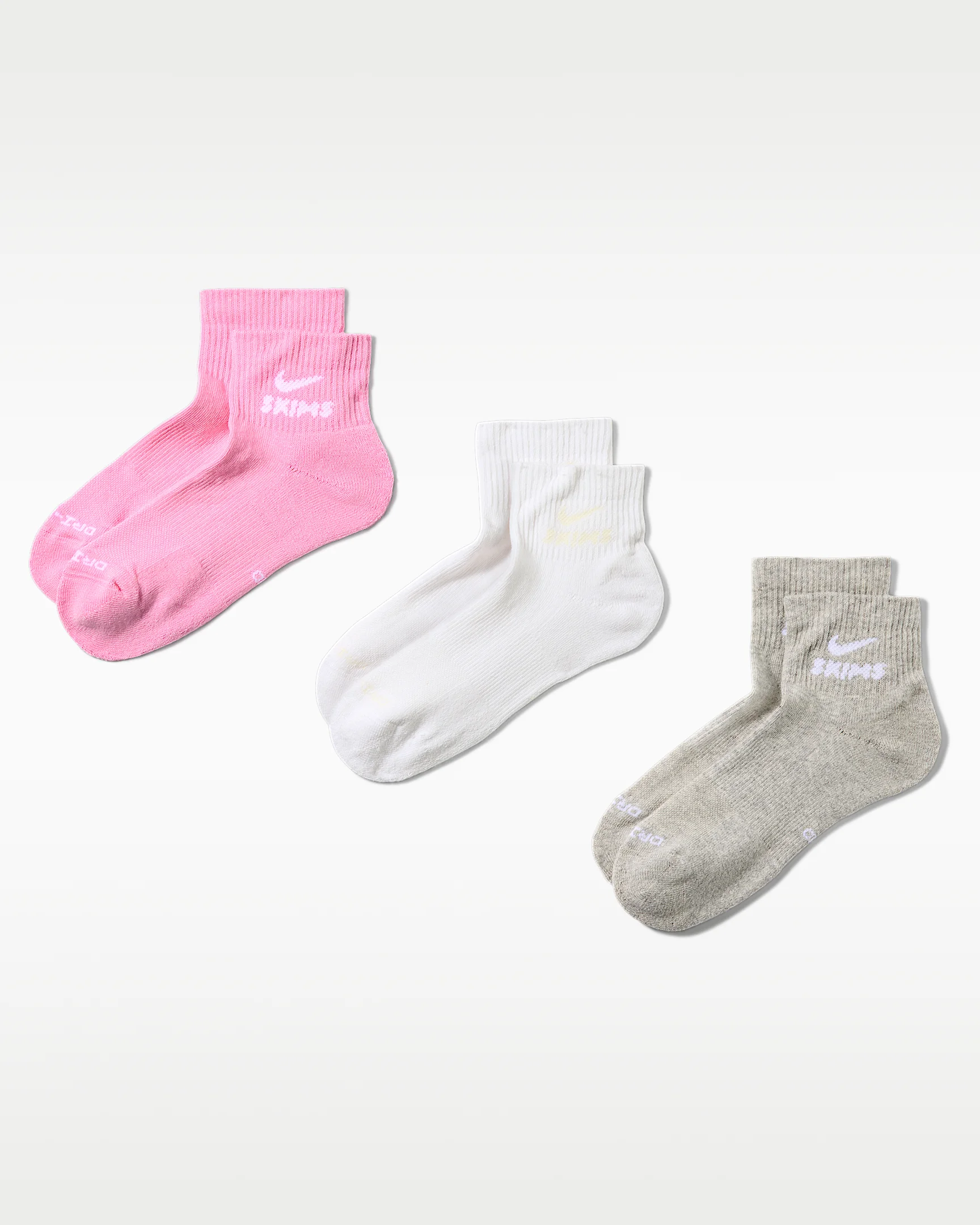 NikeSKIMS Women's Dri-FIT Quarter Socks (3 Pairs) - 1