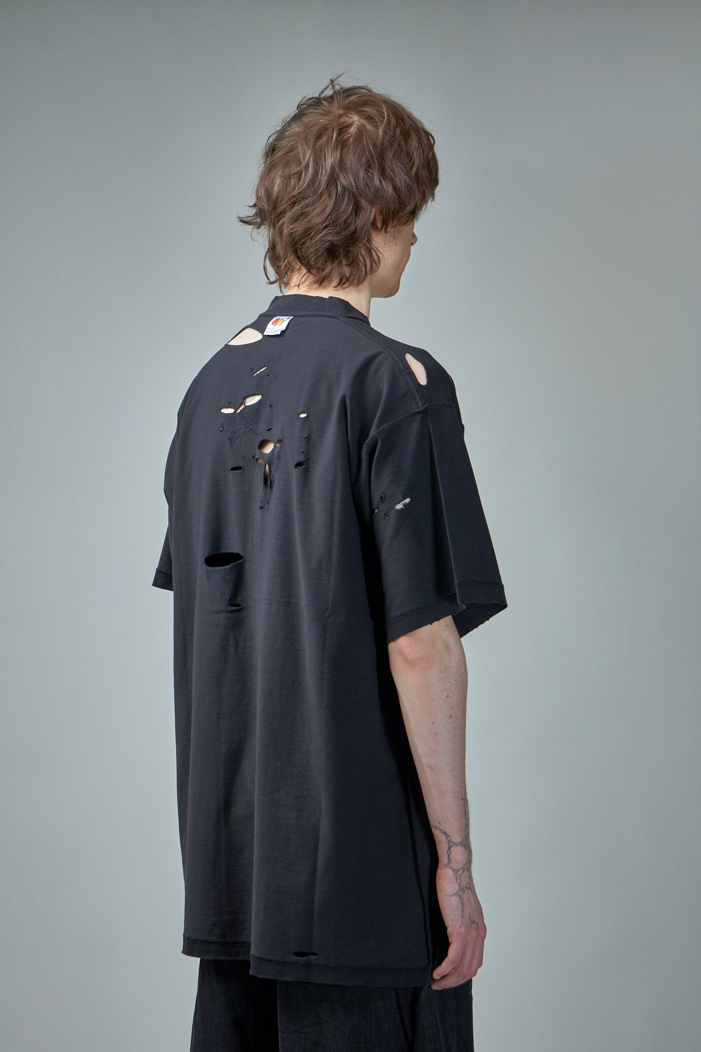 BALENCIAGA＊MIRROR BALENCIAGA INSIDE OUT 穴あきTシャツ＊送込 BALENCIAGA Mirror Balenciaga Inside Out T-Shirt Oversized