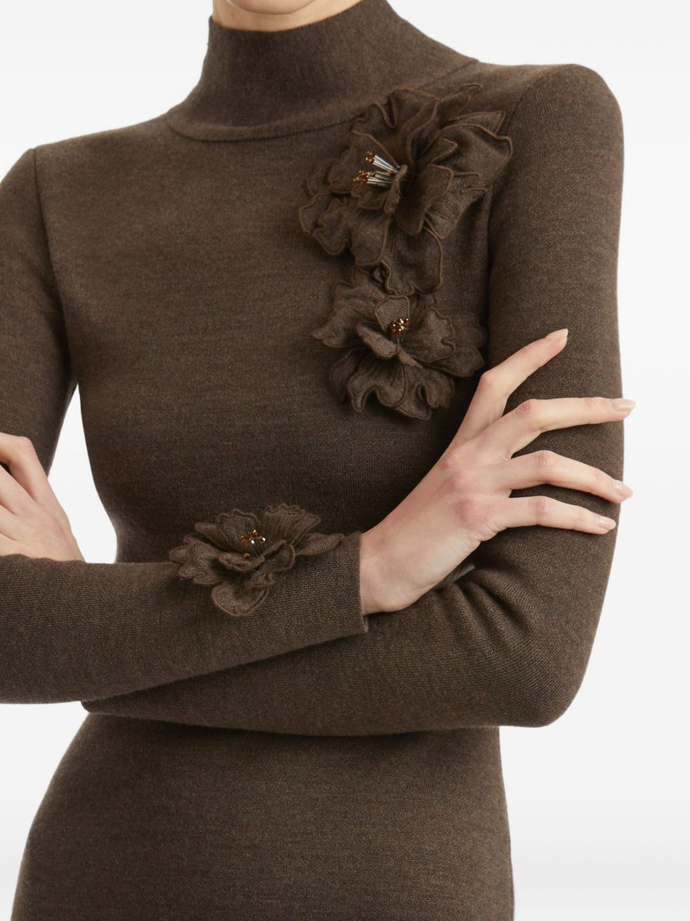 appliqued-flower mock-neck midi dress - 5