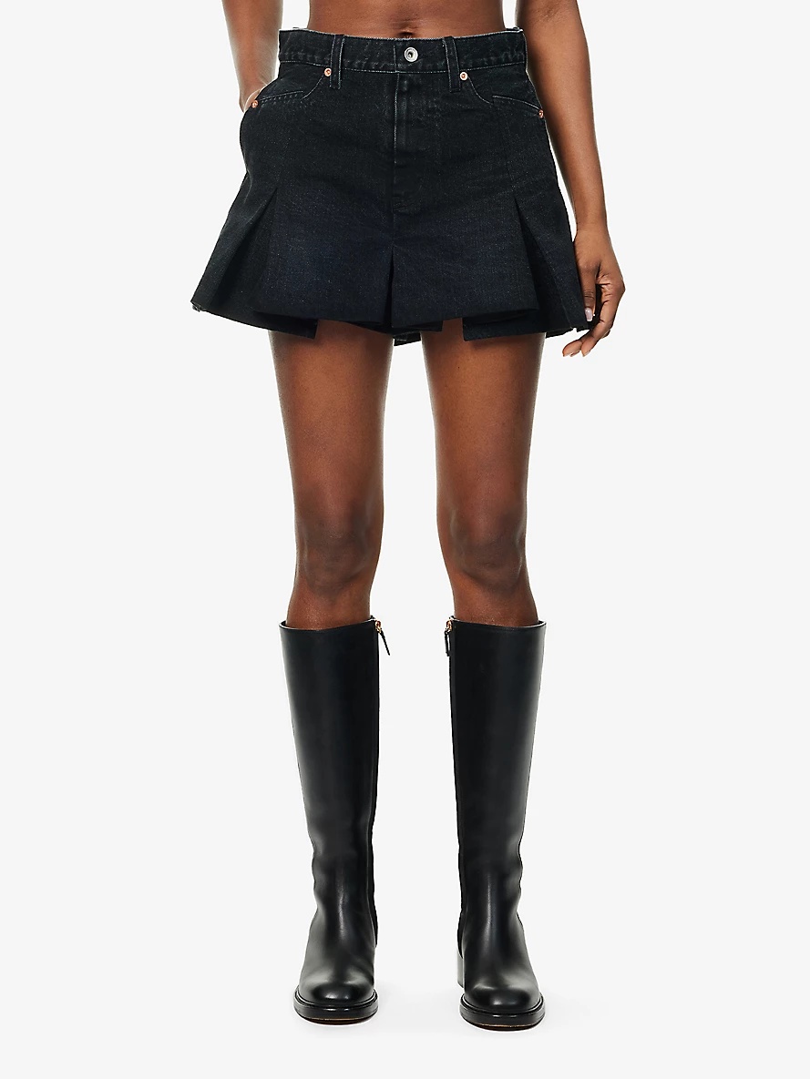 Pleated Wide-Leg Mid-Rise Denim Shorts - 3