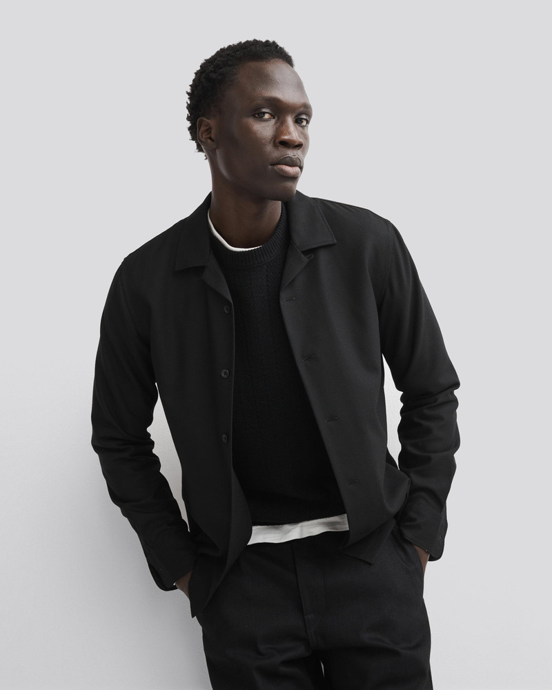 Durham Herringbone Cashmere Crew
Relaxed Fit 6