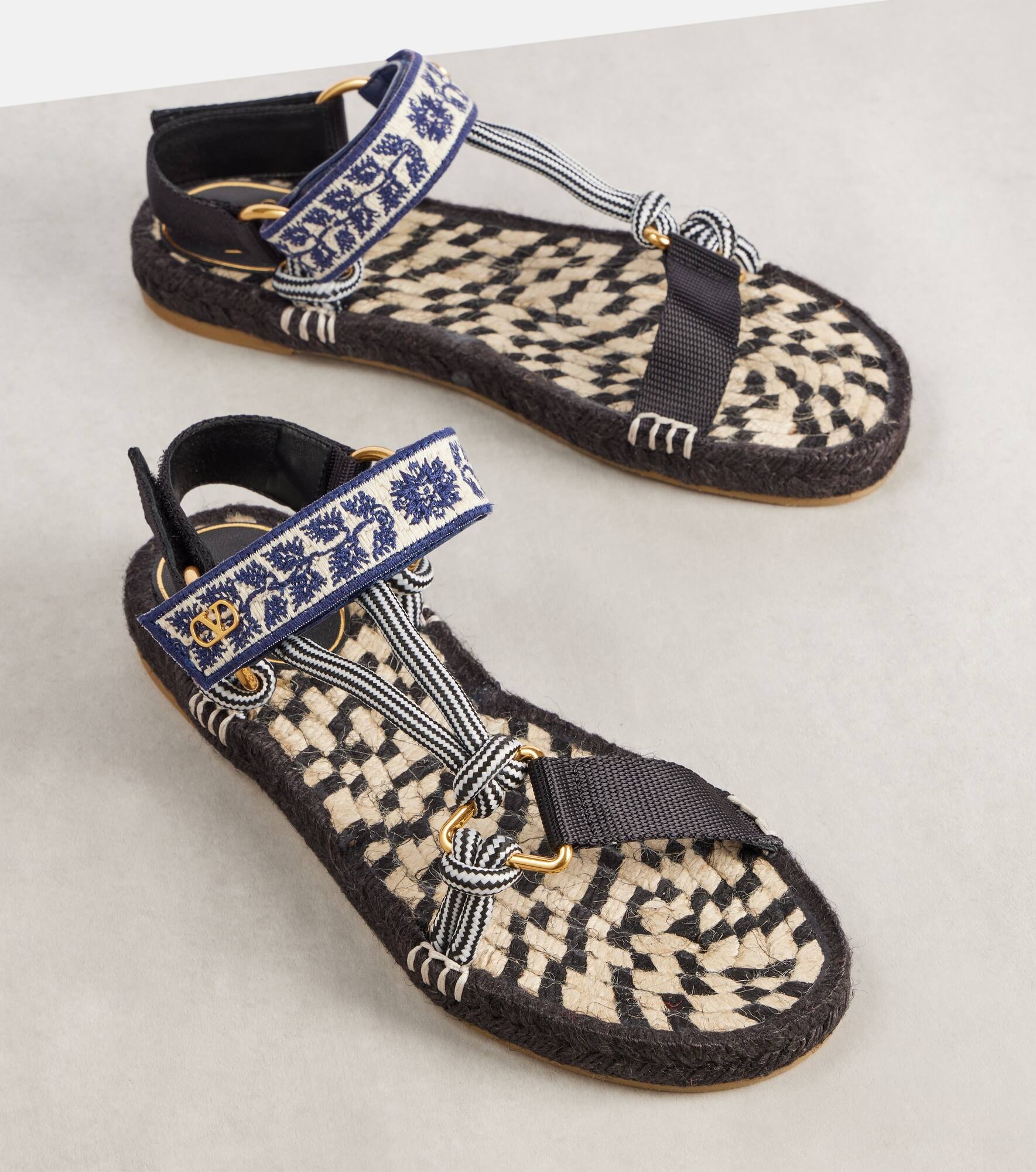 Lake Powell crochet-trimmed sandals - 5