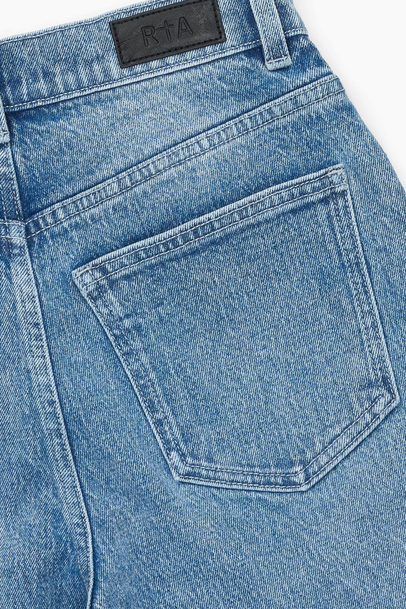 PENELOPE BARREL LEG JEAN | MEDIUM WASH 3