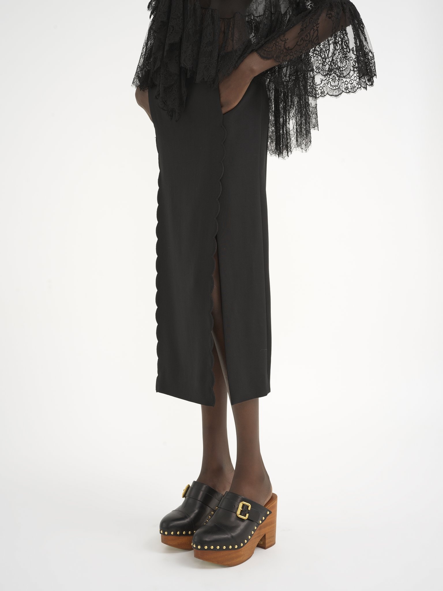 SCALLOP EMBROIDERED COLUMN SKIRT IN FLUID VISCOSE - 4
