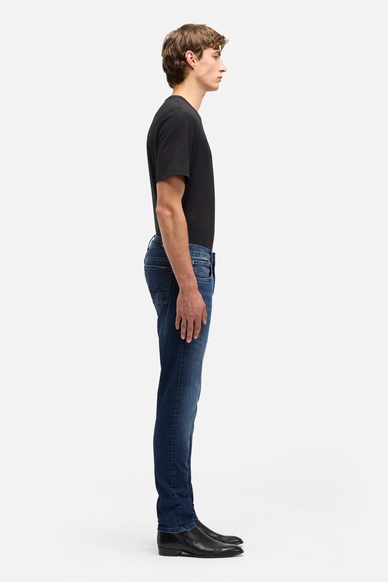 SLIMMY TAPERED in Luxe Performance 6