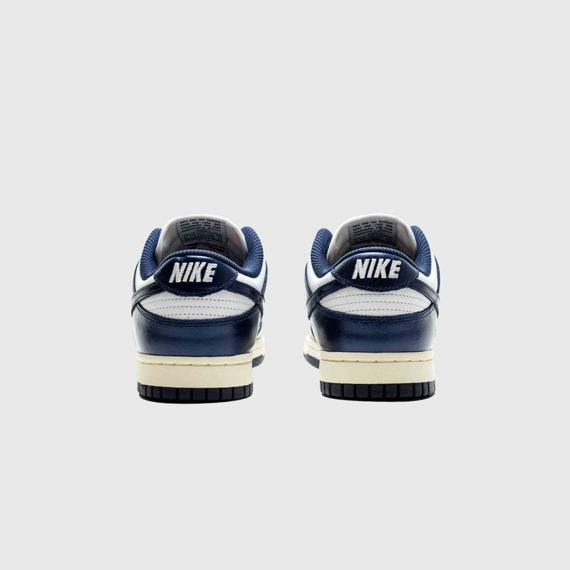 Nike WMNS DUNK LOW PRM "MIDNIGHT NAVY" outlook