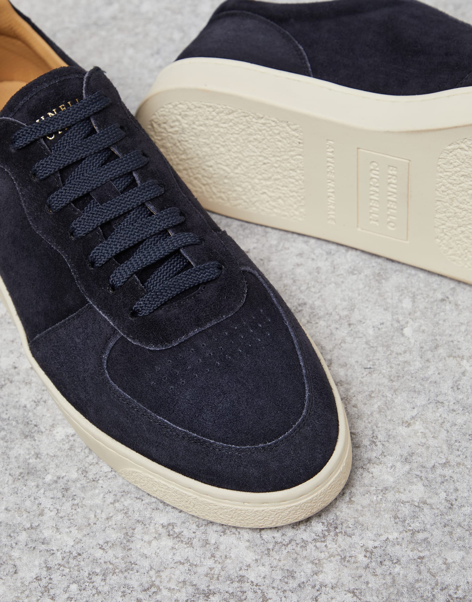 Washed suede sneakers with natural rubber sole - 3