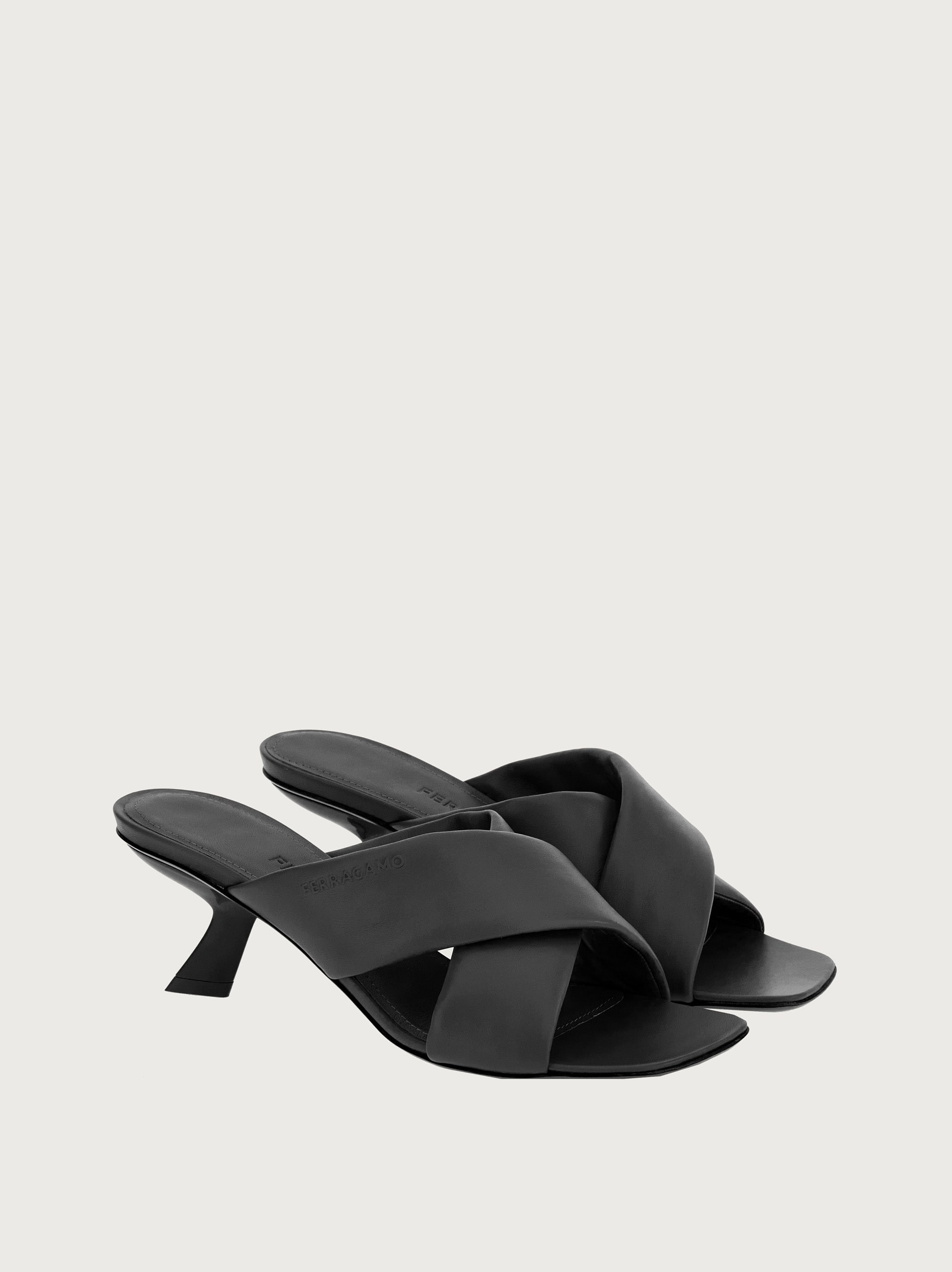 Crossover-strap slide - 5