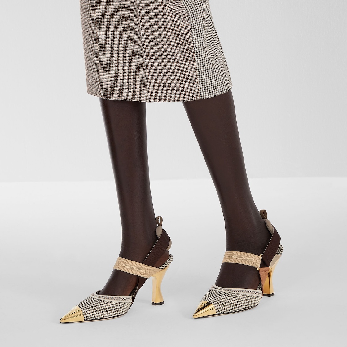 High-heeled slingbacks in beige houndstooth fabric - 5