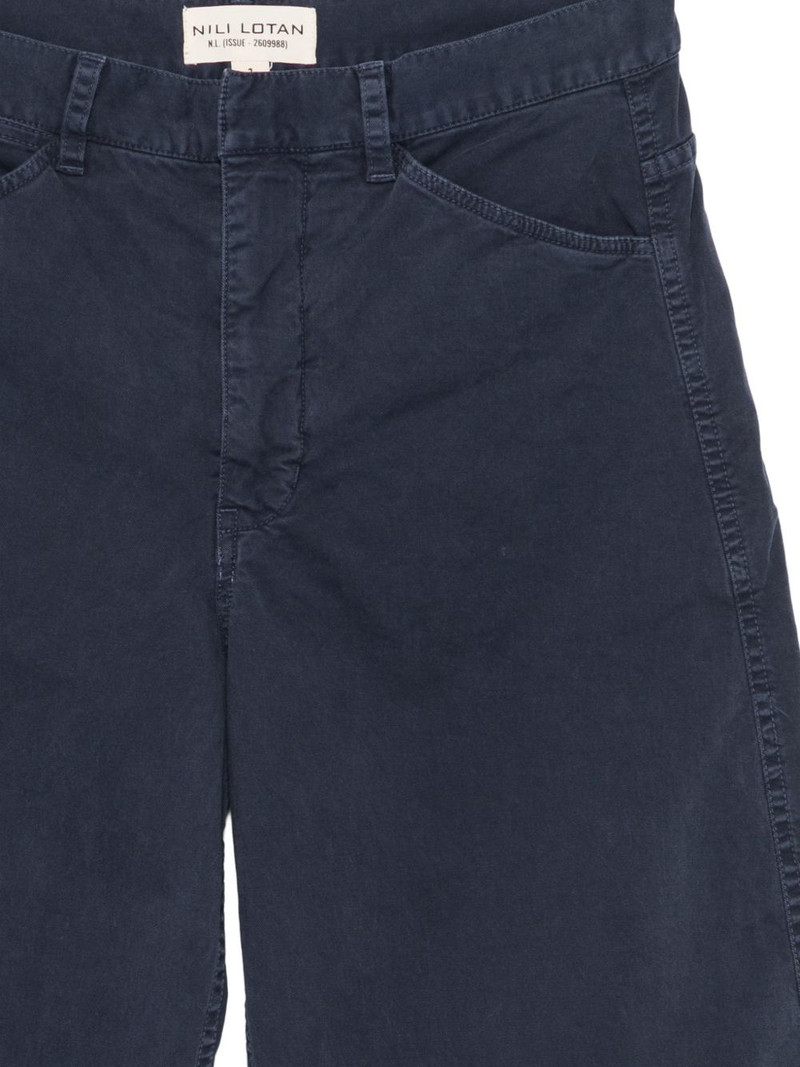 patch-pockets trousers 3