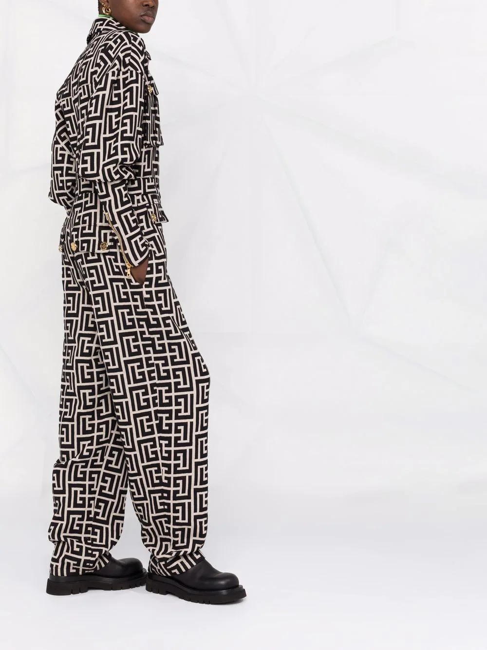 monogram-pattern buttoned jumpsuit - 4