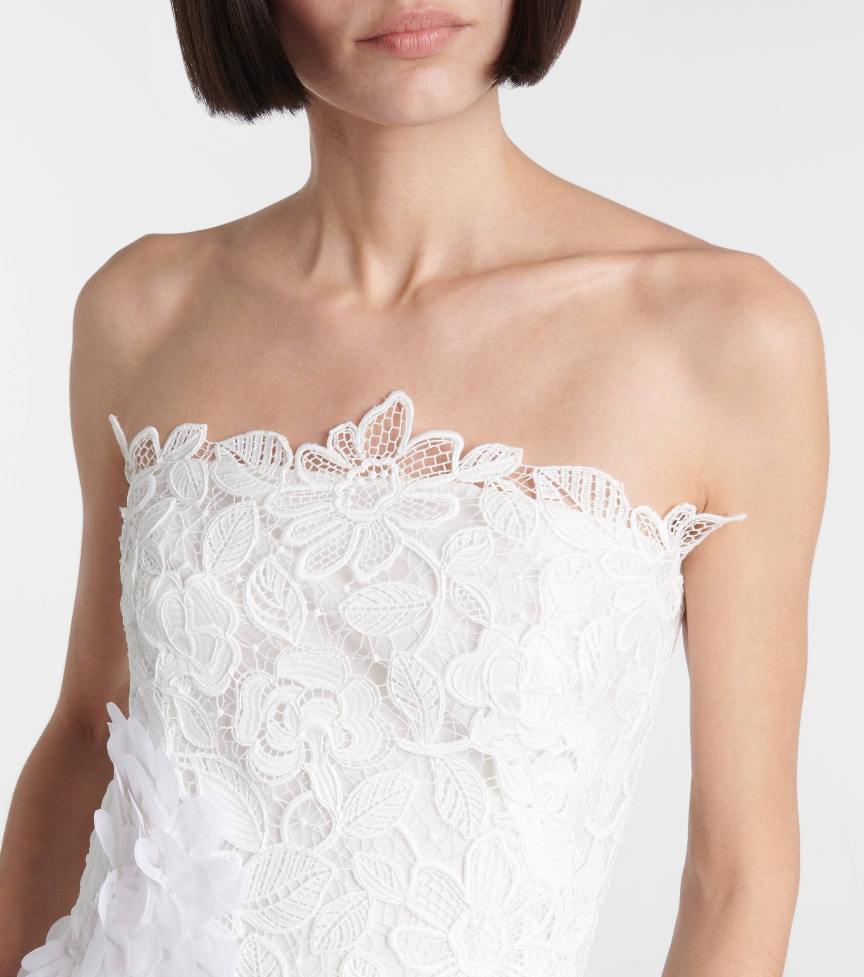 Floral-appliqué lace gown - 4