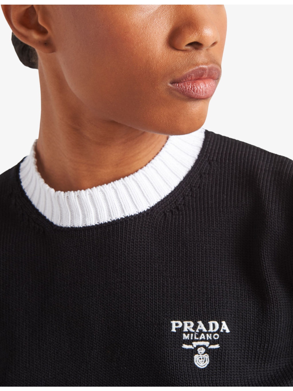 Round-neck brand-embroidered cotton jumper - 5