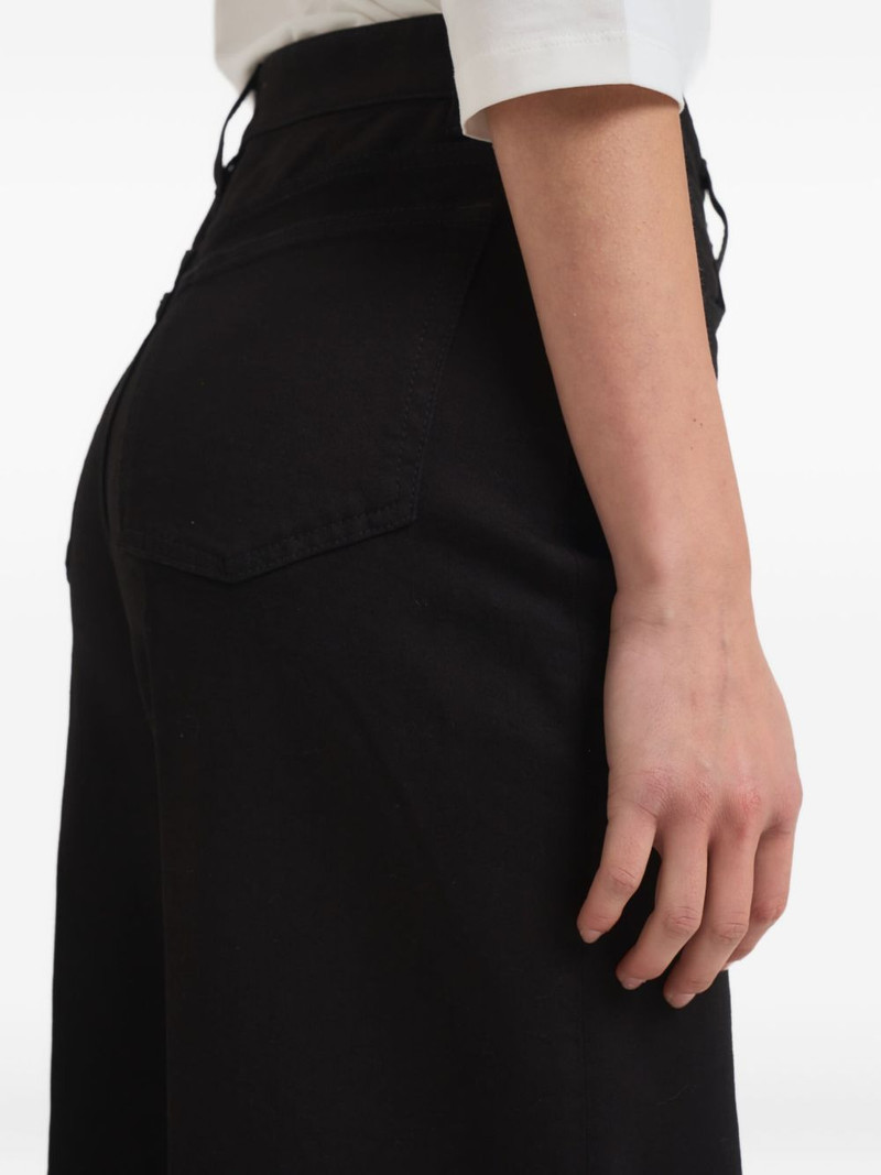 belt-loop jeans 5