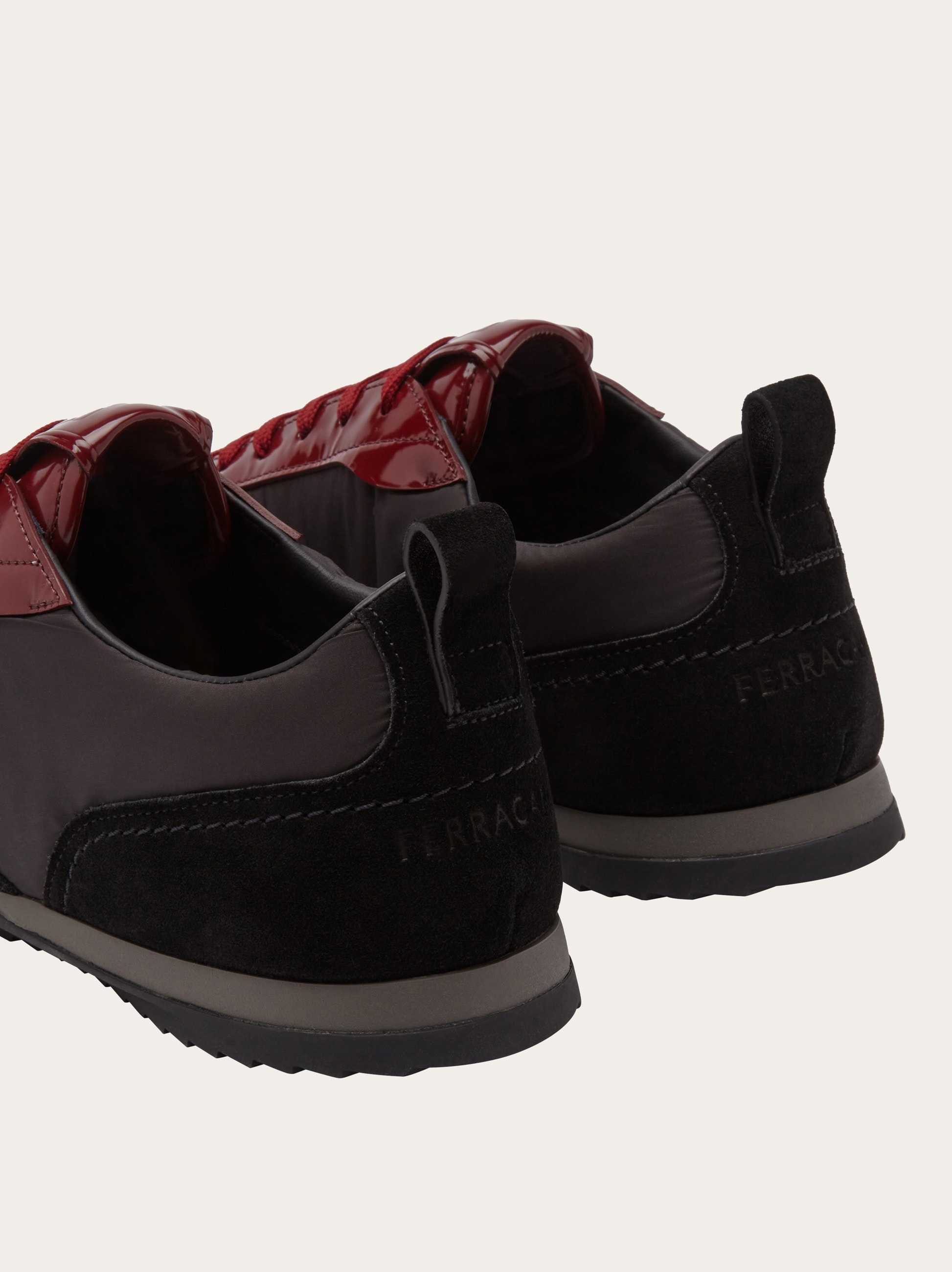 Sneaker with patent leather trim - 4