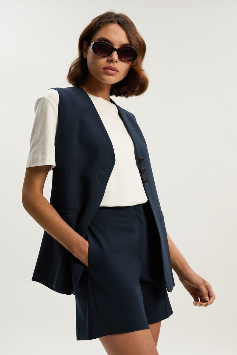 Compact Essential Tailored City Short 1