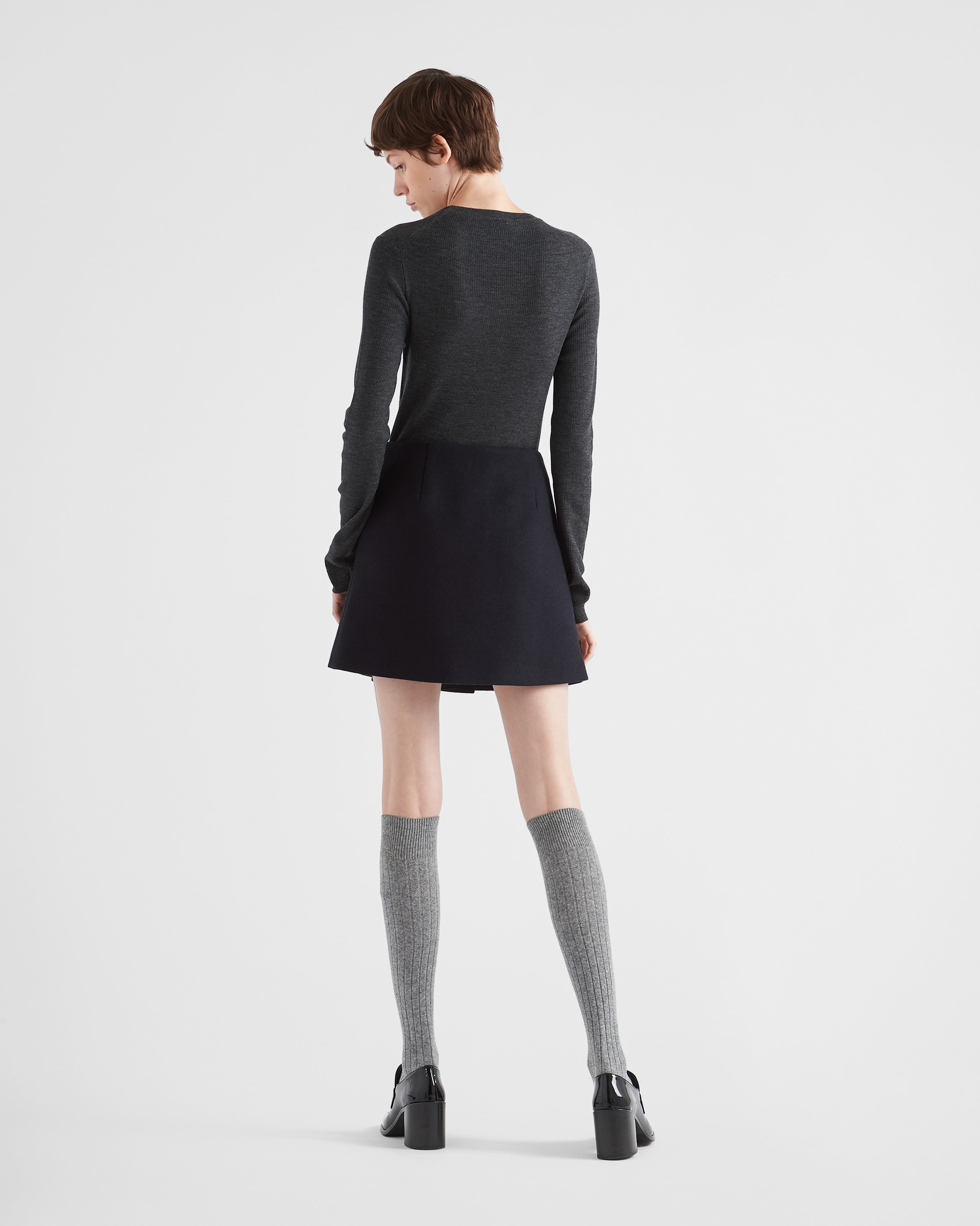 Superfine wool crew-neck sweater - 5
