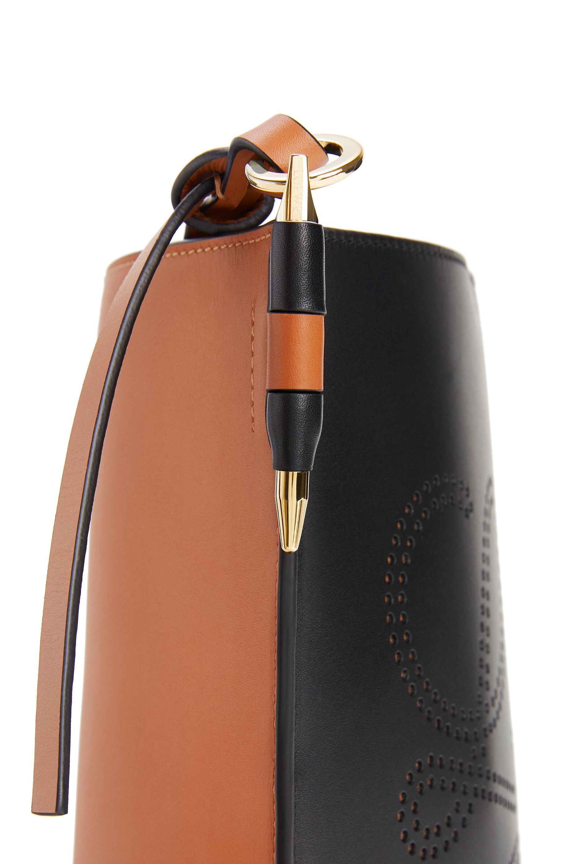 Anagram Gate Bucket bag in natural calfskin - 6