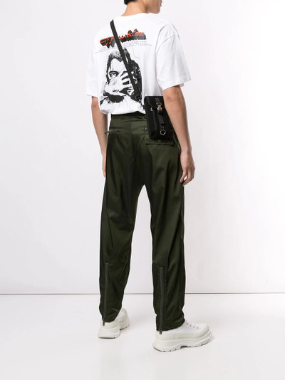 Off-White logo-print T-shirt outlook