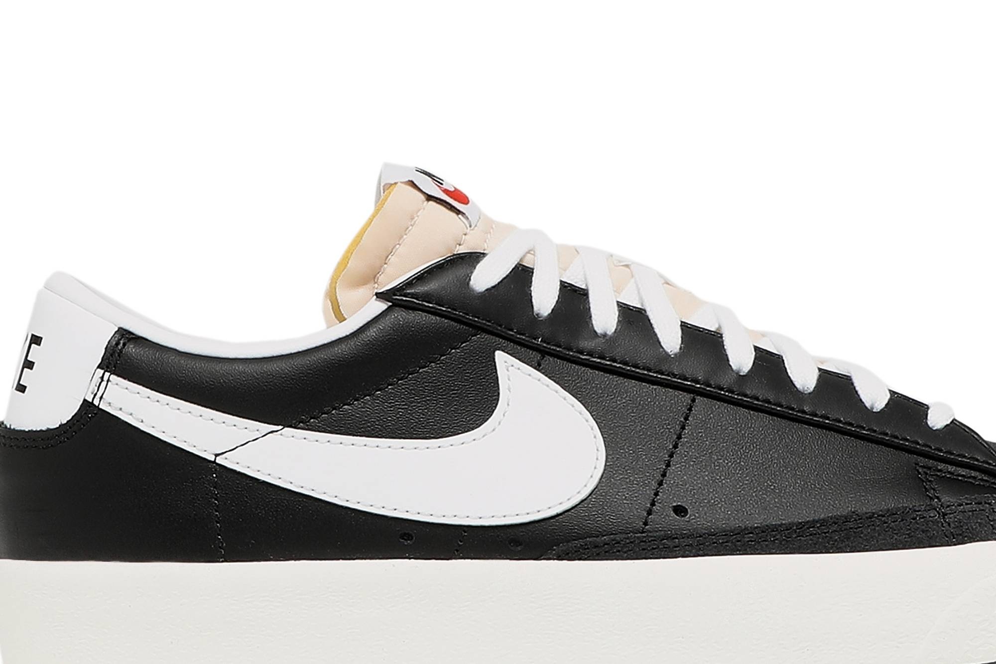 Blazer Low '77 Vintage 'Black White' - 2