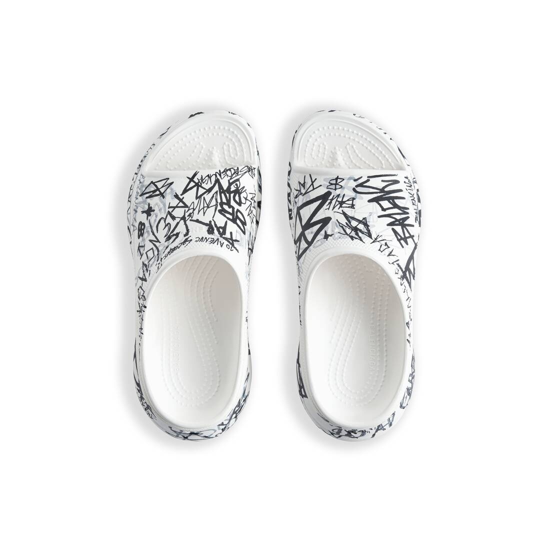 【BALENCIAGA】Pool Crocs スライドサンダル★ホワイト Balenciaga x Crocs Pool slides Balenciaga