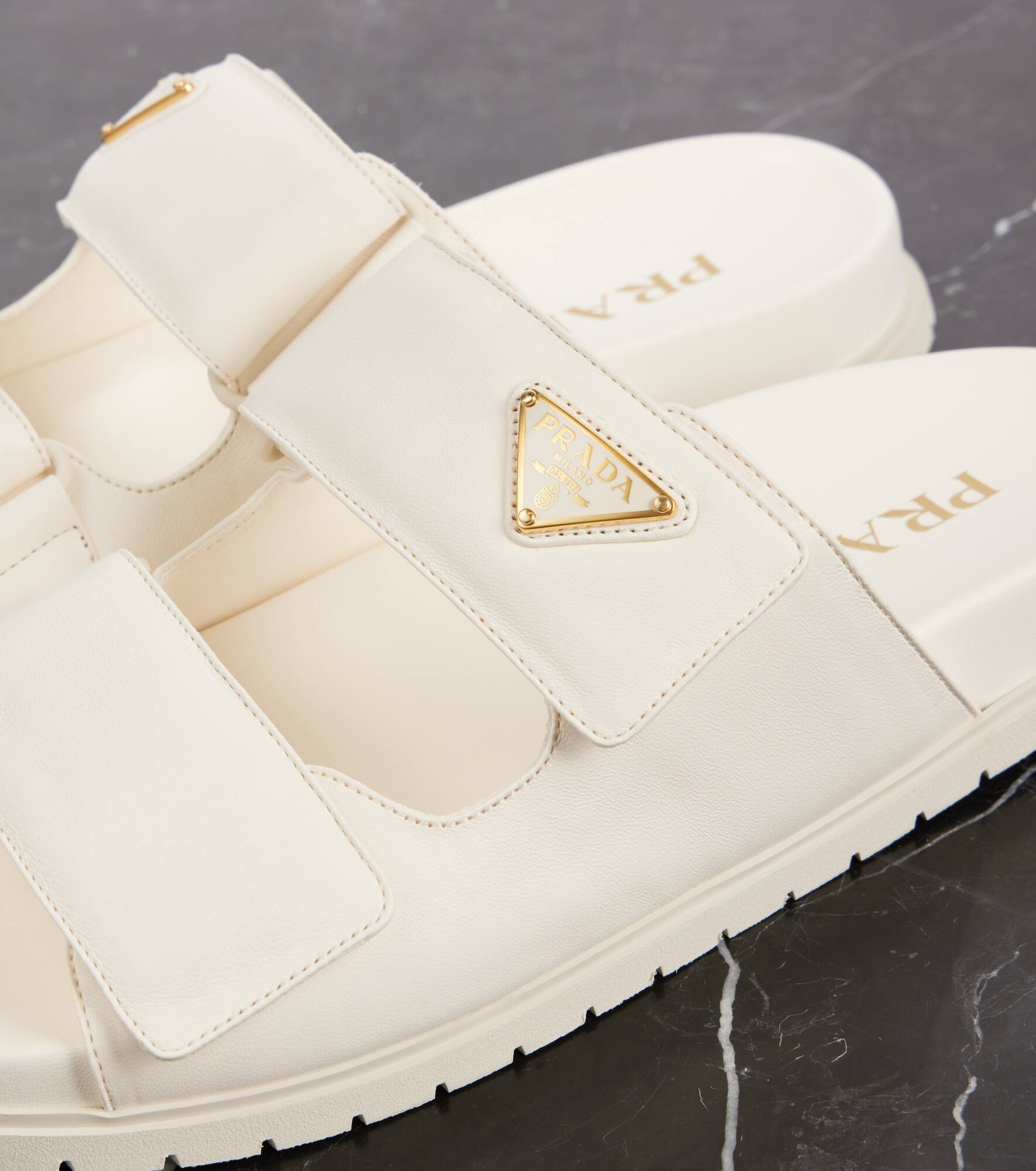 Logo leather sandals - 5