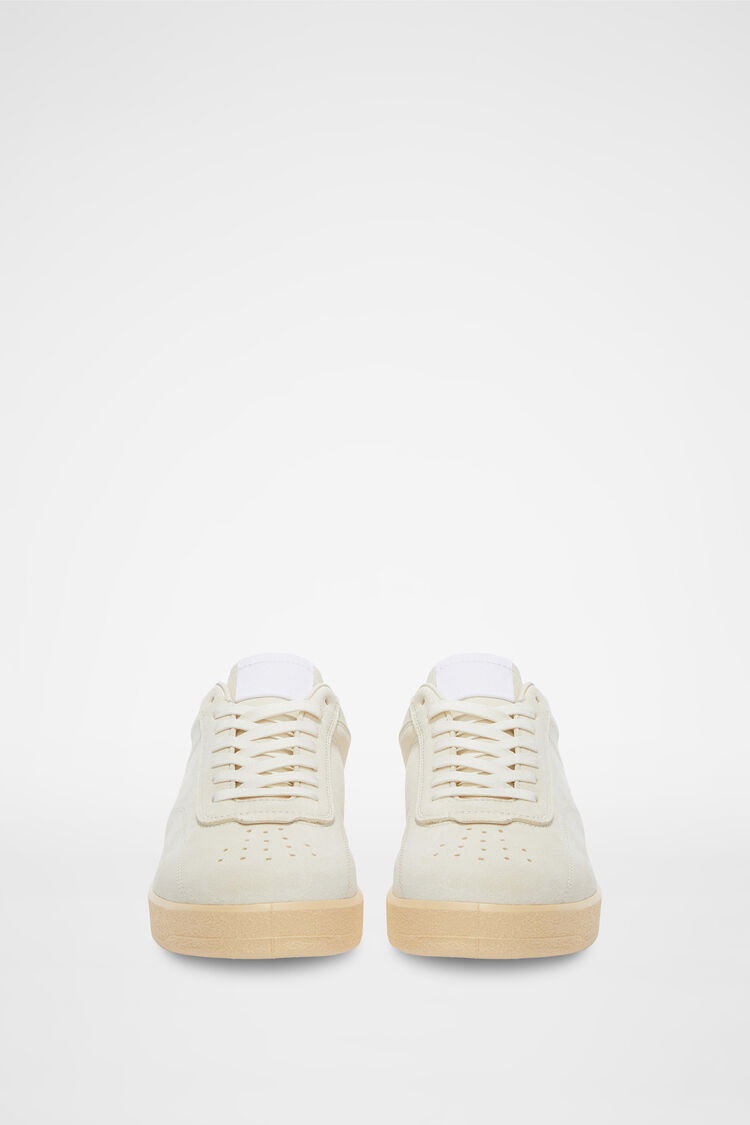 Low-Top Sneakers - 2