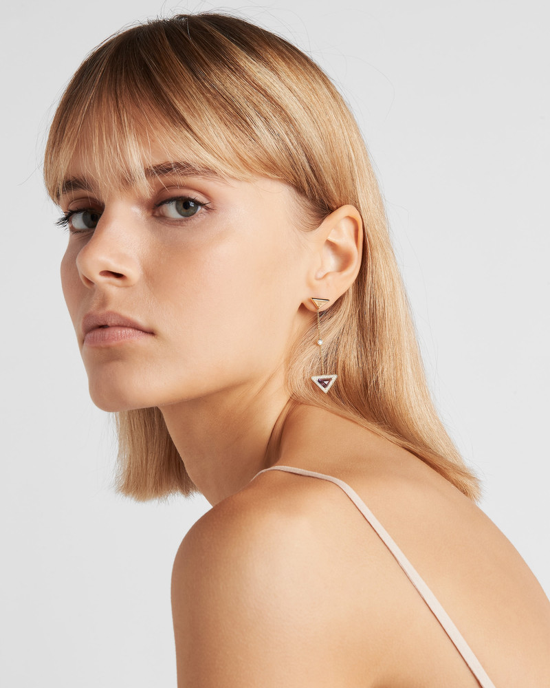 Prada Eternal Gold drop earrings in yellow gold with diamonds and amethyst outlook
