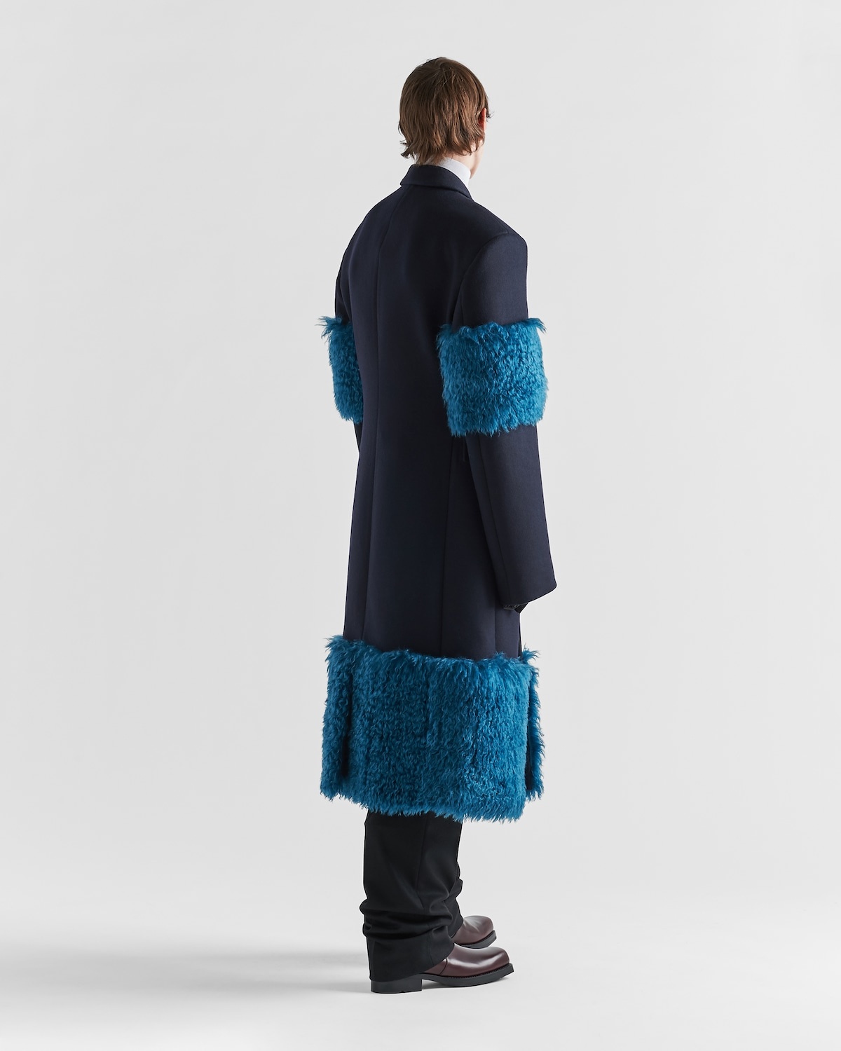 Double-breasted wool coat - 5