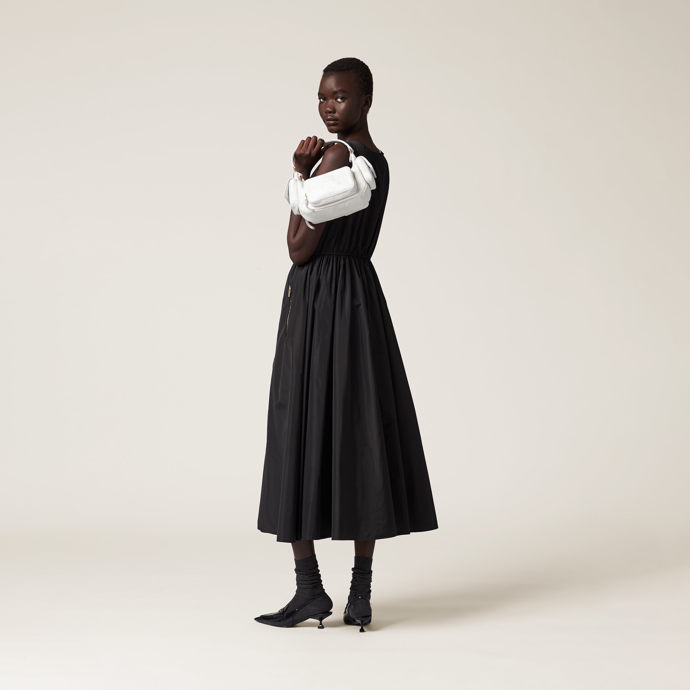 Sleeveless technical silk dress - 3