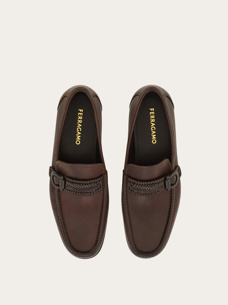 FERRAGAMO Moccasin with braid Gancini ornament outlook