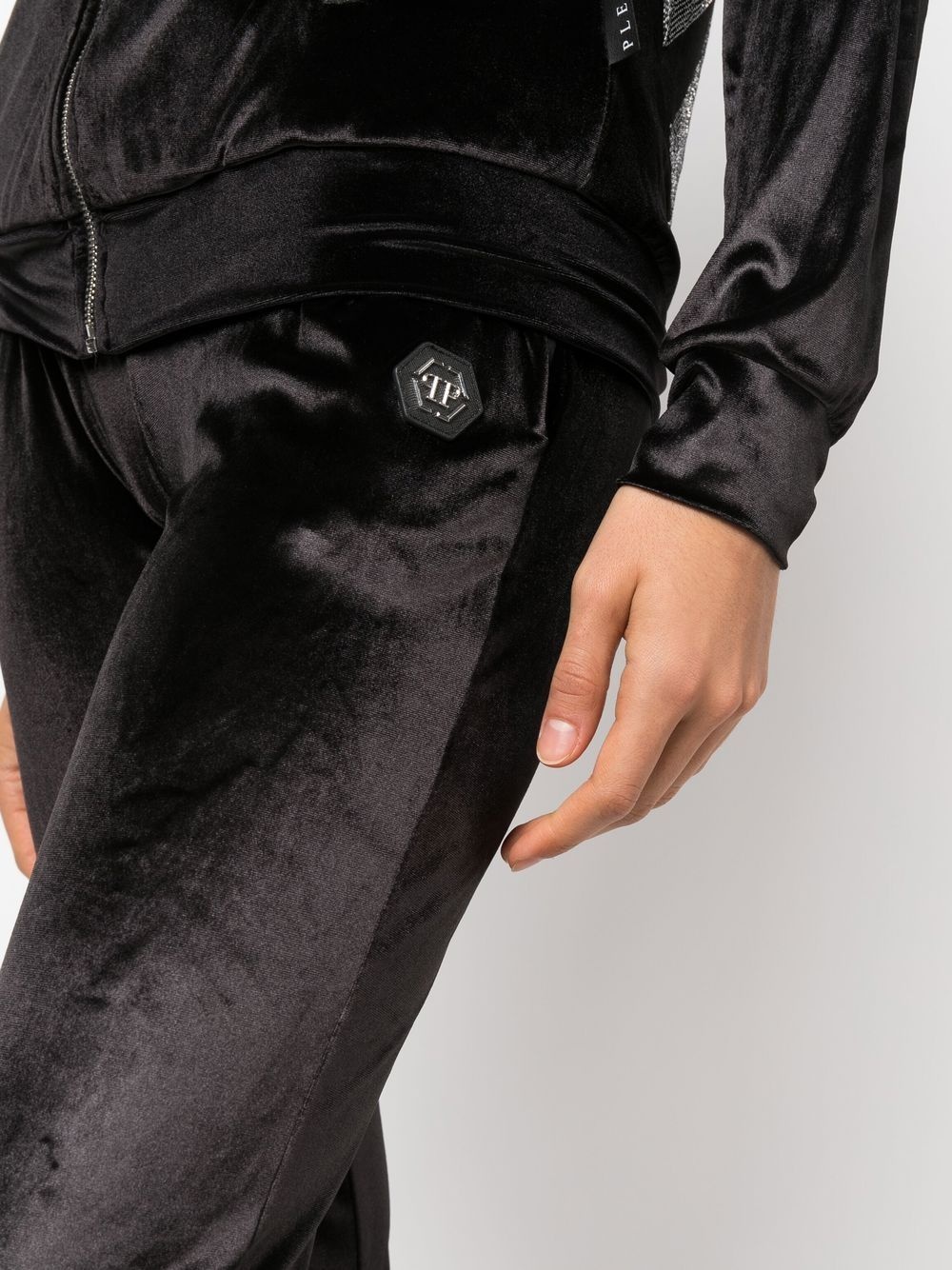 logo-patch velvet-cotton trousers - 6
